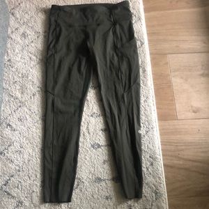 EUC lululemon olive fast and free leggings